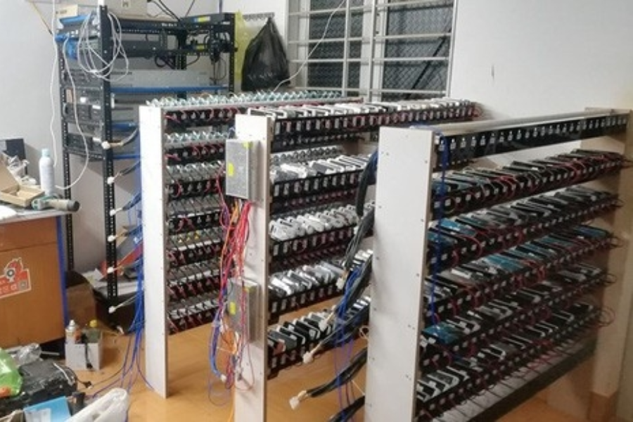 Apps for Phone Farming – The Power Behind the Hardware Choosing the Right