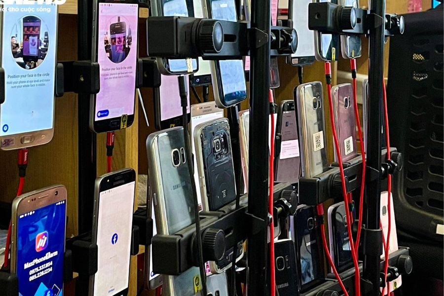 Cell Phone Farm: The Key to Unlocking Unlimited Digital Scalability